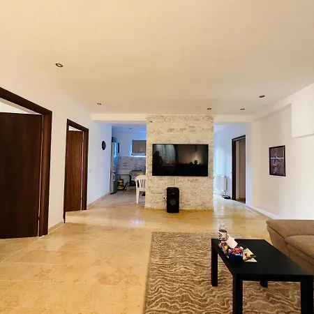 Casa Lui Andrei 4 Mamaia Nord *